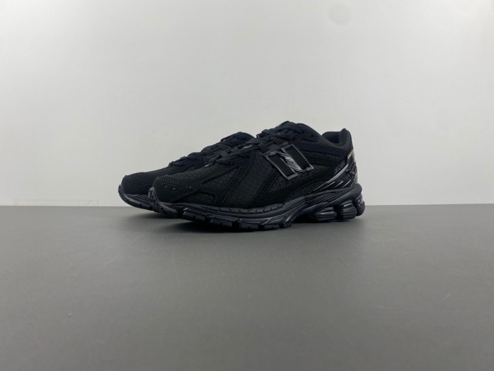 N*EW B*ALANCE COPSHOE NB-165