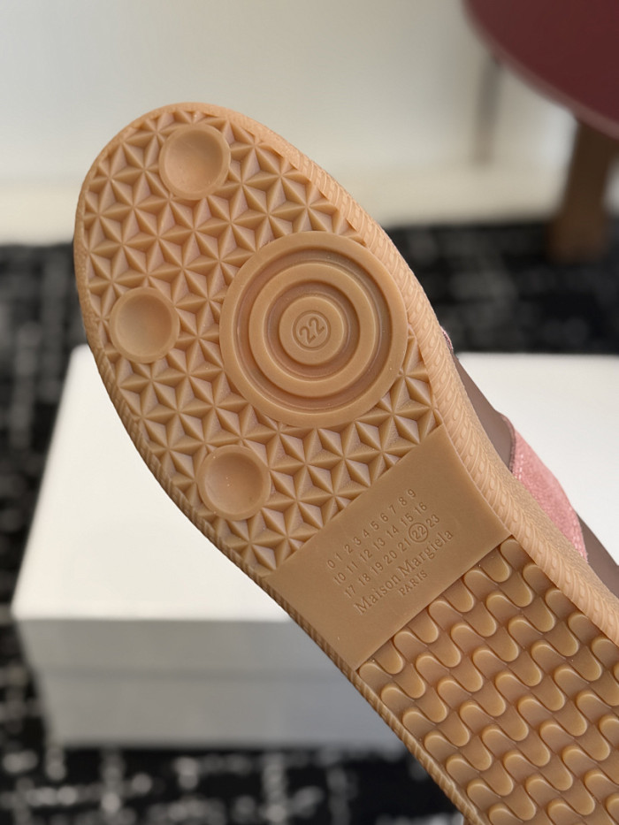 MM COPSHOE -MM137