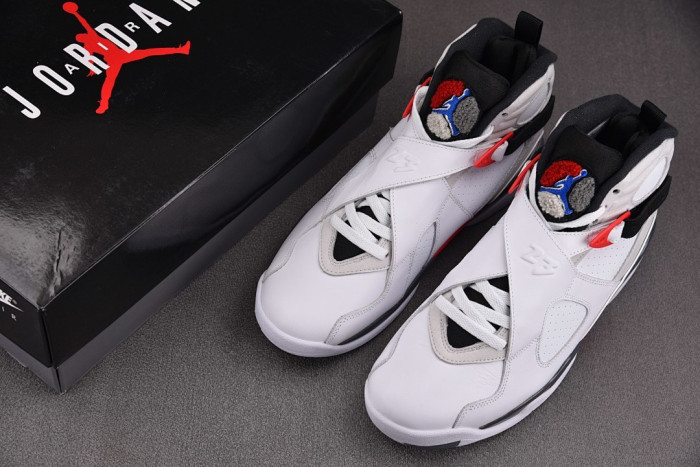 Jordan 8 Retro Bugs Bunny (2025) - 305381-100