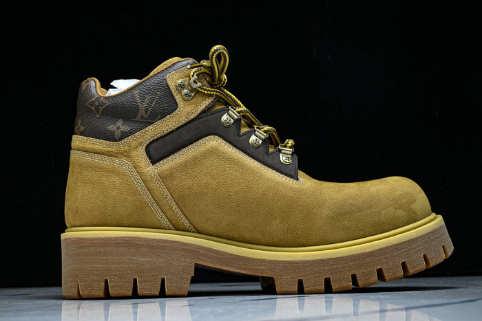 LVT BOOT COPSHOE L&V-BT13