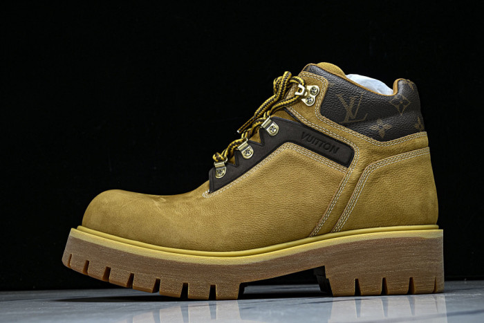 LVT BOOT COPSHOE L&V-BT13