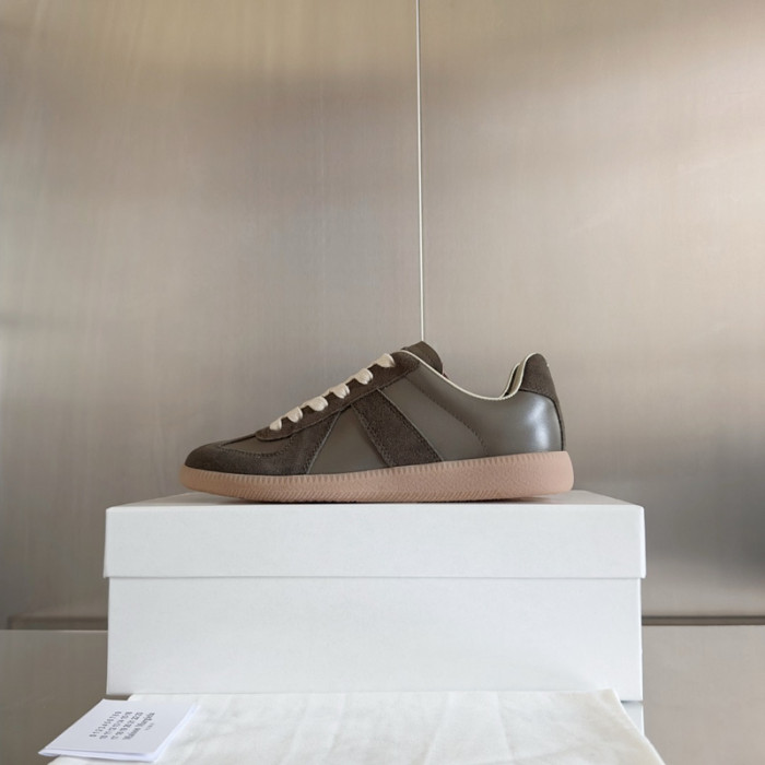 MM COPSHOE -MM18
