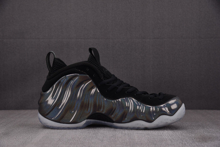 Nike Air Foamposite One Hologram 314996-900