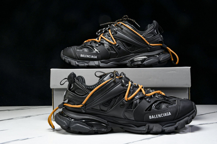 BL TRACK -COPSHOE BL -Track 01