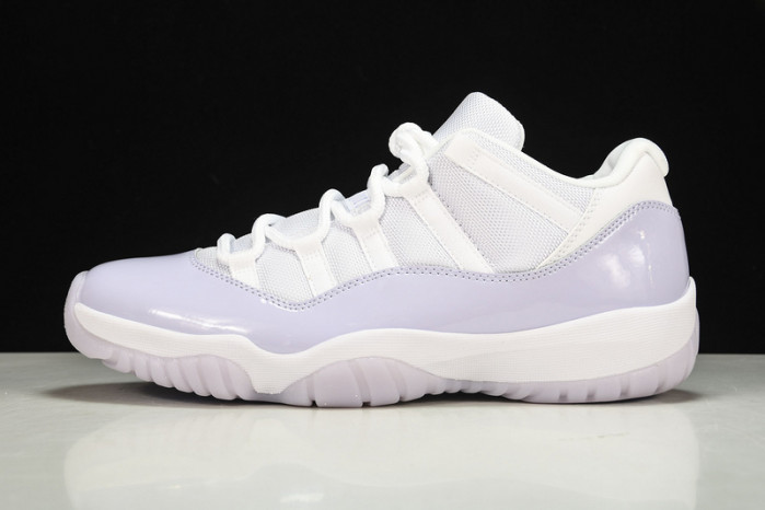 air jordan 11 low pure violet ah7860-101
