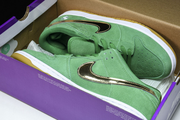 nike sb dunk low st. patR1ck