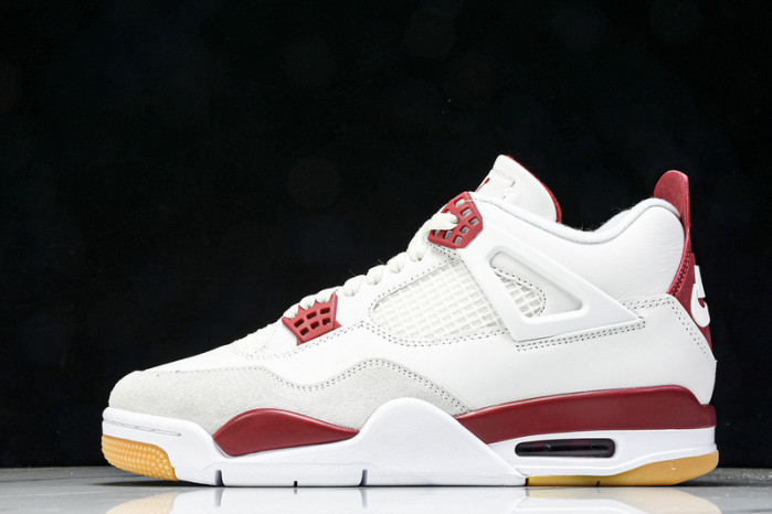 Jordan 4 Retro SB Varsity Red DR5415-106