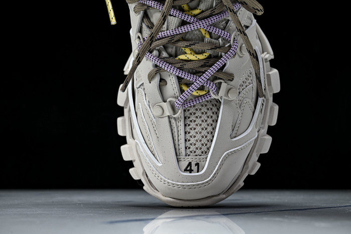 BL TRACK -COPSHOE BL -Track 17