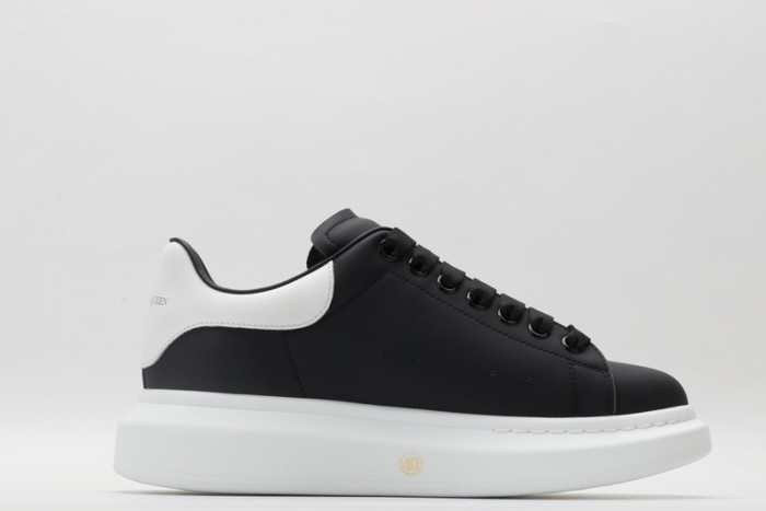 ale*d*r M*Q*en sole sneakers kickze-25