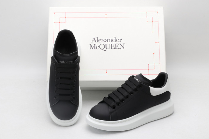 ale*d*r M*Q*en sole sneakers kickze-25
