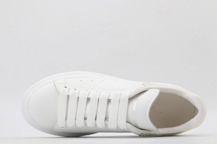 ale*d*r M*Q*en sole sneakers kickze-26