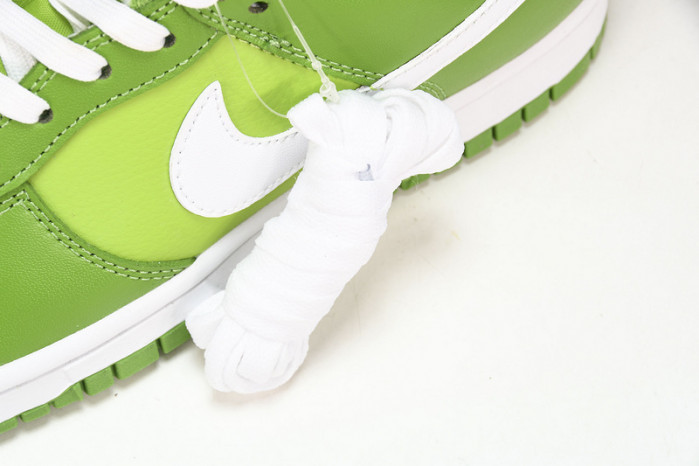 nike dunk low Ch10rophyll - dj6188-300