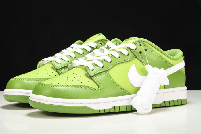 nike dunk low Ch10rophyll - dj6188-300