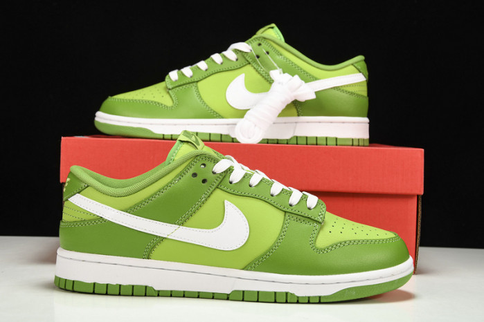 nike dunk low Ch10rophyll - dj6188-300