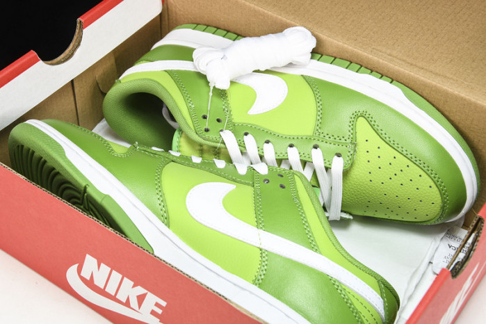 nike dunk low Ch10rophyll - dj6188-300
