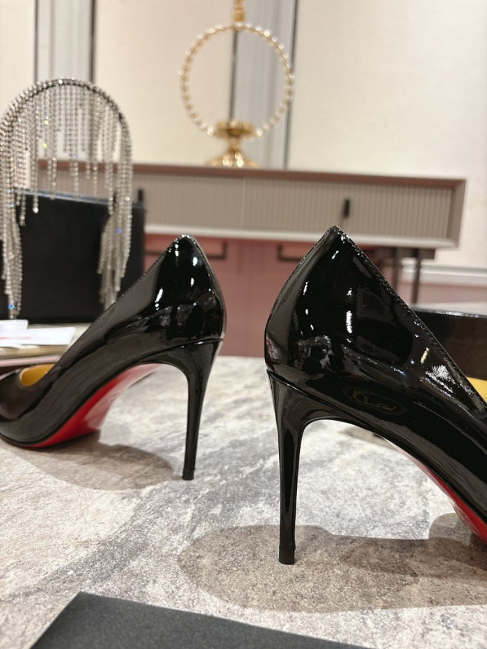 Chr1st1an LOUBOUTIN COPSHOE CL-HEEL 24