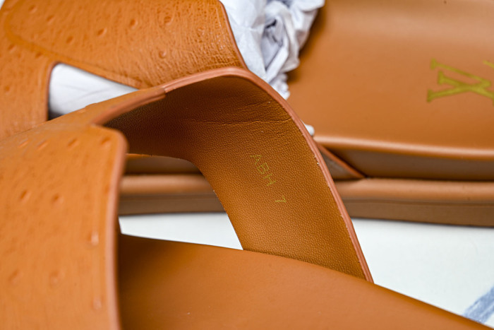 LVT SLIDE COPSHOE LVS-164