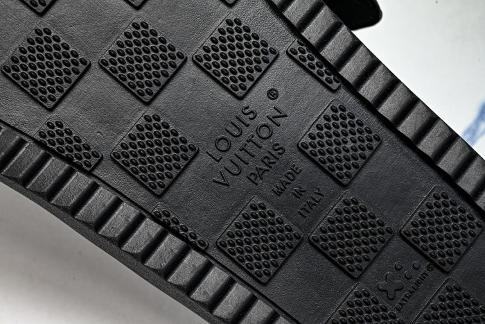 LVT SLIDE COPSHOE LVS-168