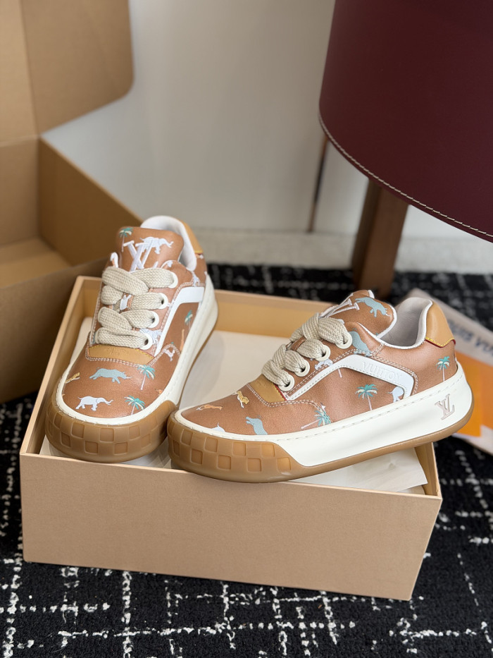 LVT Tilted Sneaker COPSHOE L&V-TI22
