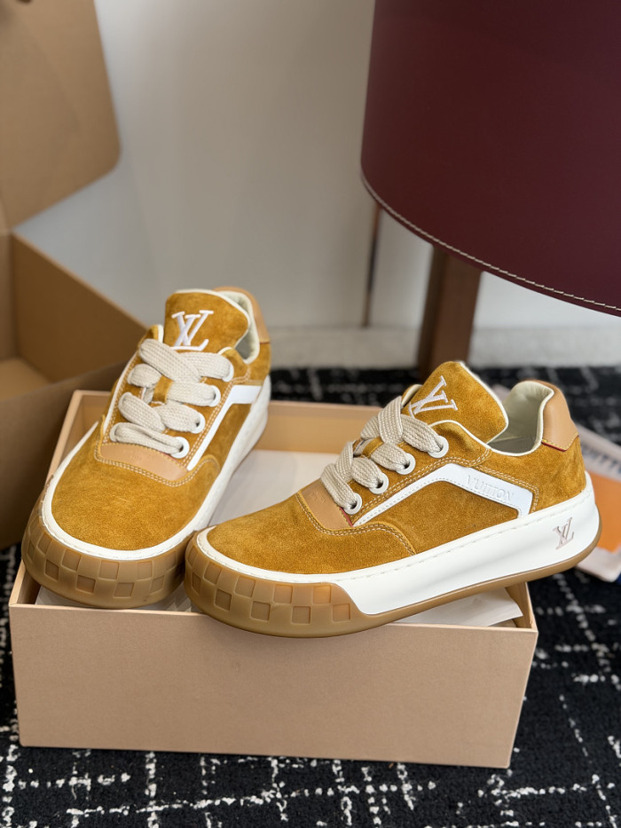 LVT Tilted Sneaker COPSHOE L&V-TI11