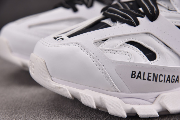 BL TRACK -COPSHOE BL -Track 19