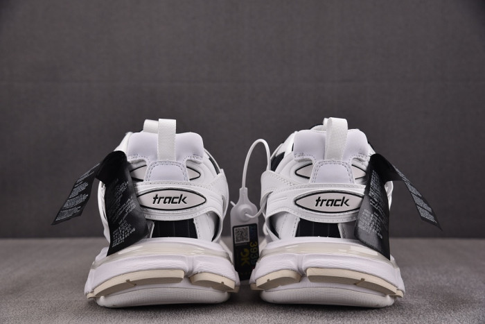 BL TRACK -COPSHOE BL -Track 19