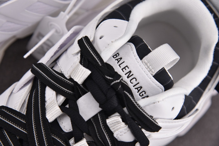 BL TRACK -COPSHOE BL -Track 19