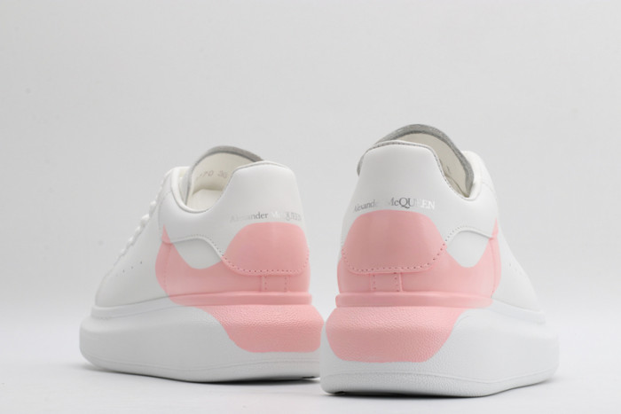 ale*d*r M*Q*en sole sneakers kickze-33