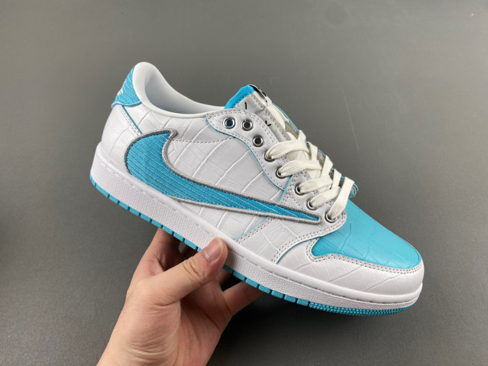 T*f*ny & co travis scott x air jordan 1 low dm7866-771