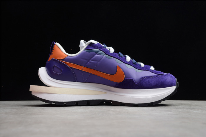 nike vaporwaffle sacai dark iris - dd1875-500