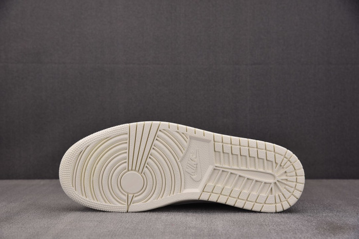 Air Jordan 1 Low OG “Sail” HQ6998-100