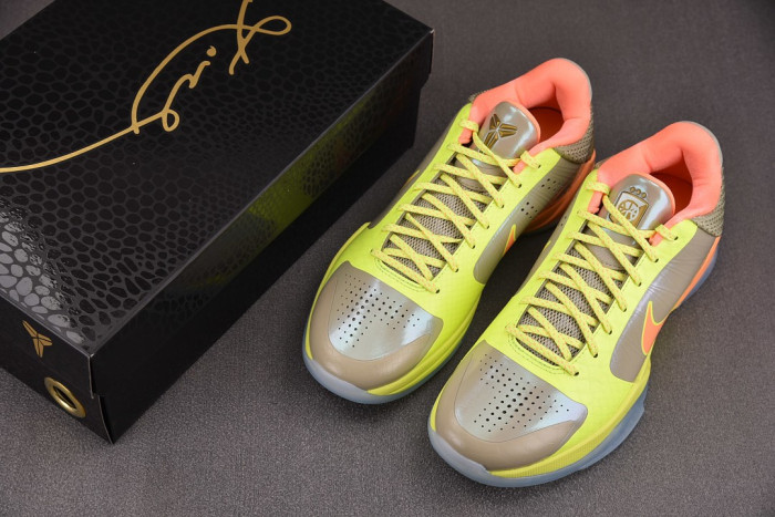Kobe 5 Protro IQ9316-201