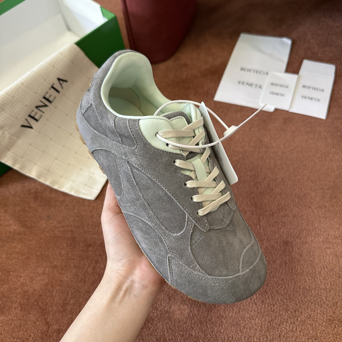 B0tt*ga Ven*ta SNEAKER COPSHPE BV-105
