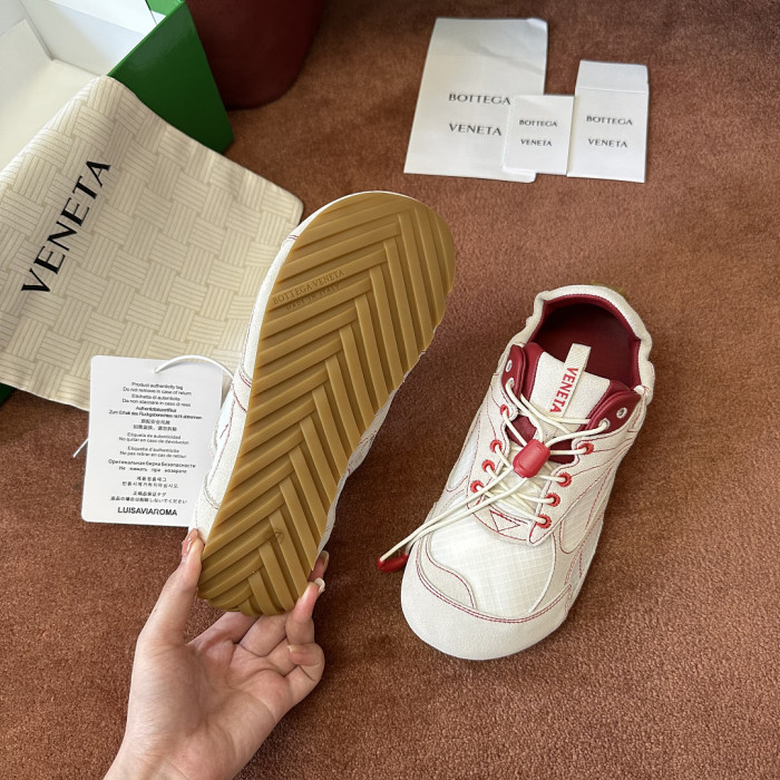 B0tt*ga Ven*ta SNEAKER COPSHPE BV-106
