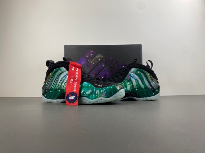 Nike Foamposite Pro Pine Green CPT NK0004