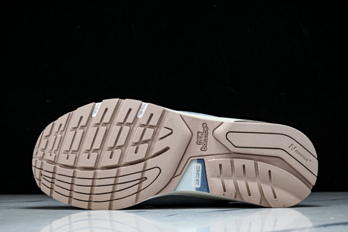N*EW B*ALANCE COPSHOE NB-182