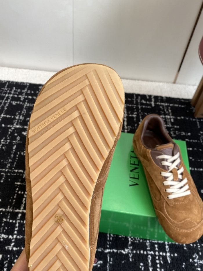 b0tt*ga Ven*ta sneaker copshpe bv-81