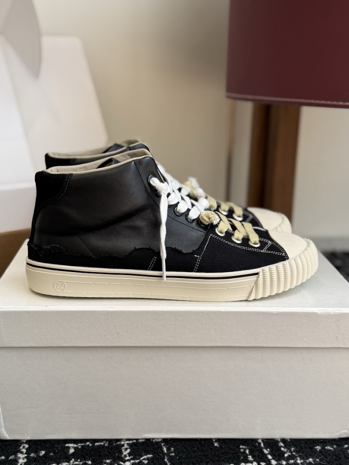 MM COPSHOE -MM209
