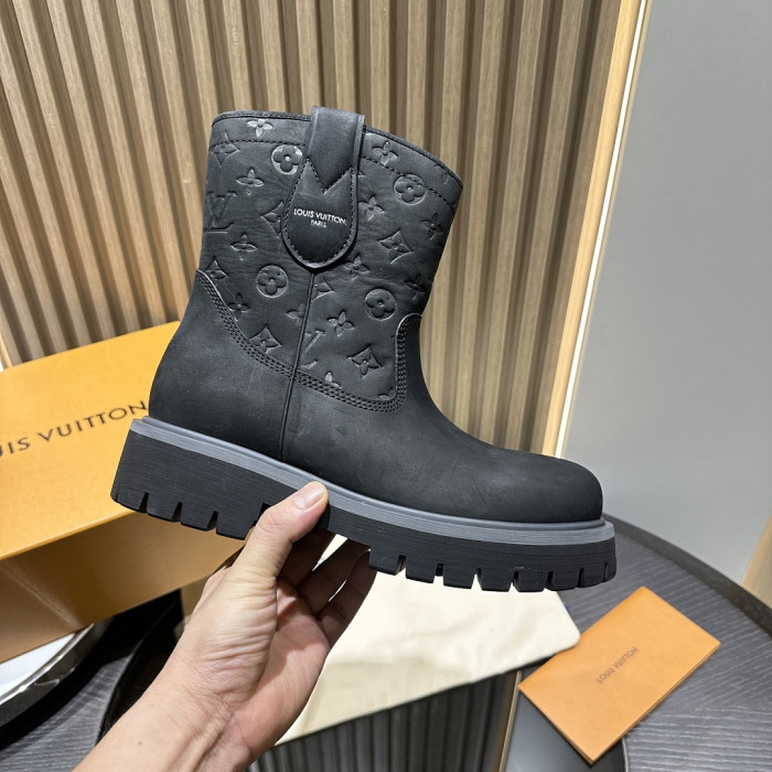 LVT BOOT COPSHOE L&V-BT14