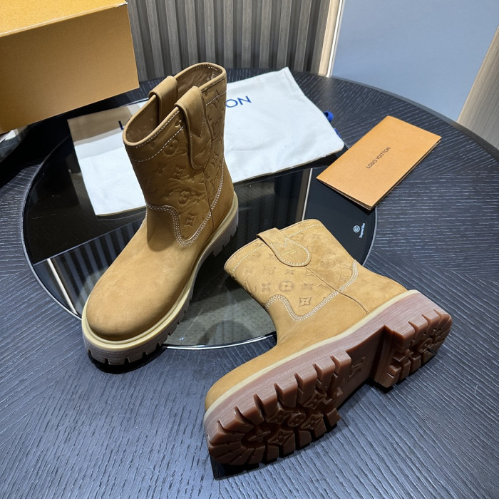 LVT BOOT COPSHOE L&V-BT16