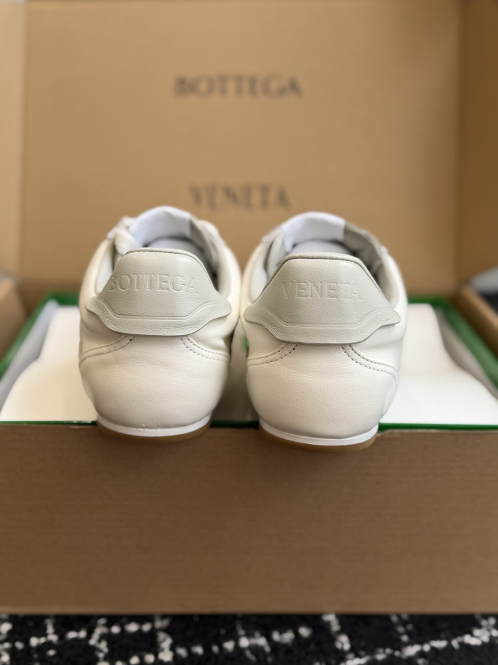 B0tt*ga Ven*ta SNEAKER COPSHPE BV-109