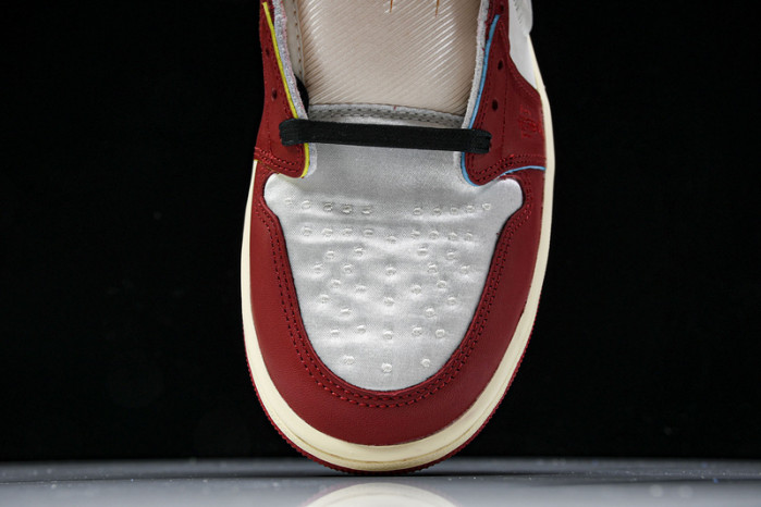 trophy room x air jordan 1 low og “home” hv6157-100