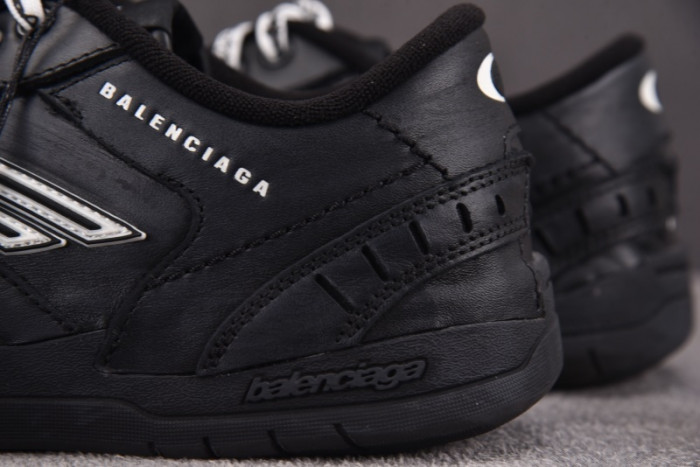 BL Hamptons Worn-Out -COPSHOE BL - WO 03