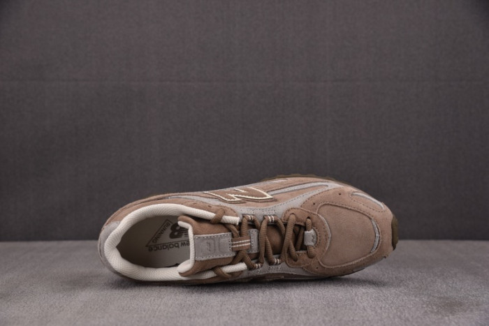 N*EW B*ALANCE COPSHOE NB-183