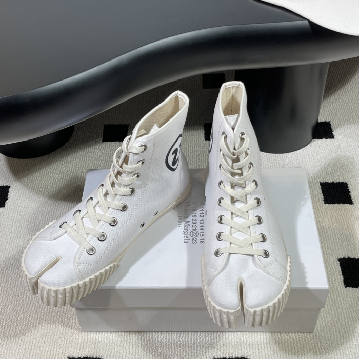 MM COPSHOE -MM113