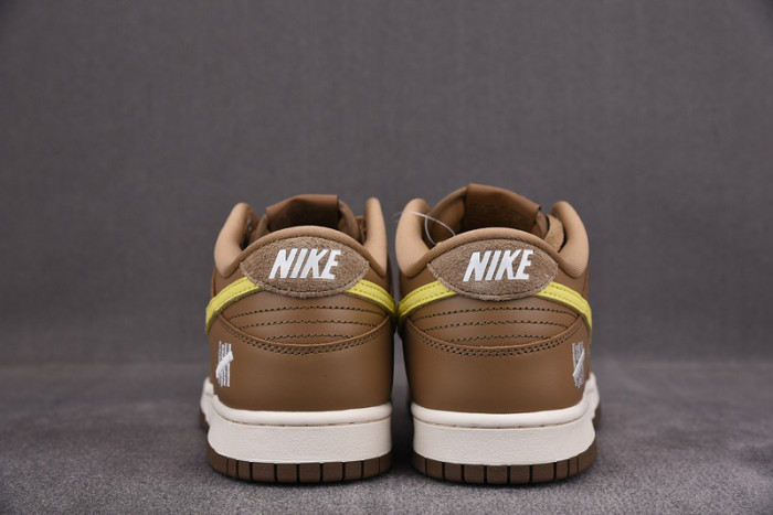 undefeated x dunk low sp 