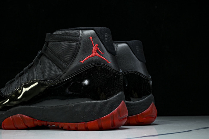 Air Jordan 11 378037-326