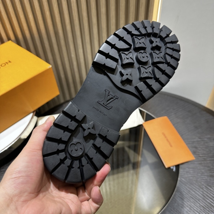 LVT BOOT COPSHOE L&V-BT02