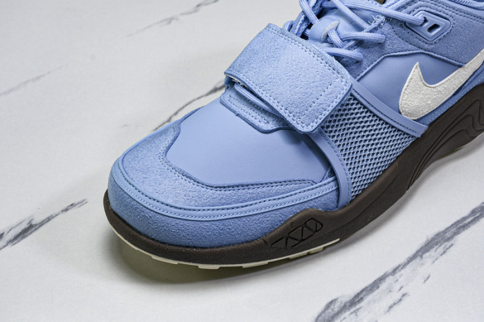 Nike Zoom Field Jaxx SP Travis Scott HQ3072-400