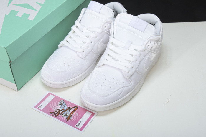 dover street market nike dunk low dh2686-100
